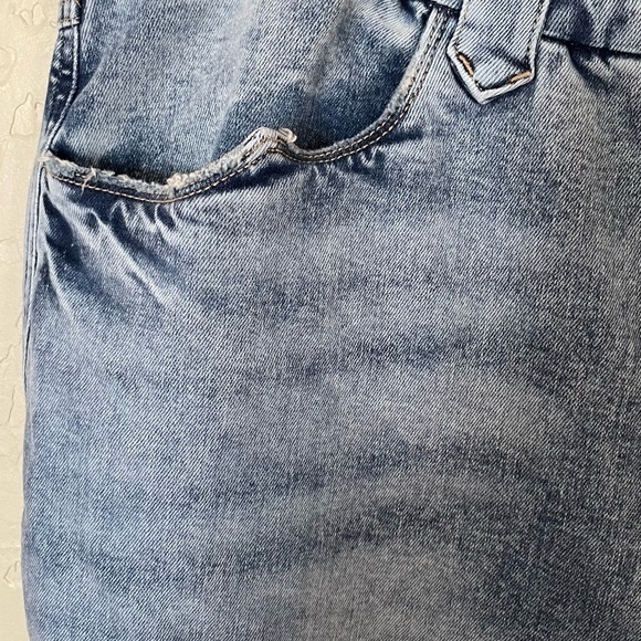 Good American Jeans Relaxed Fit Straight Leg Flared Leg Size‎ 24 - Picture 4 of 9